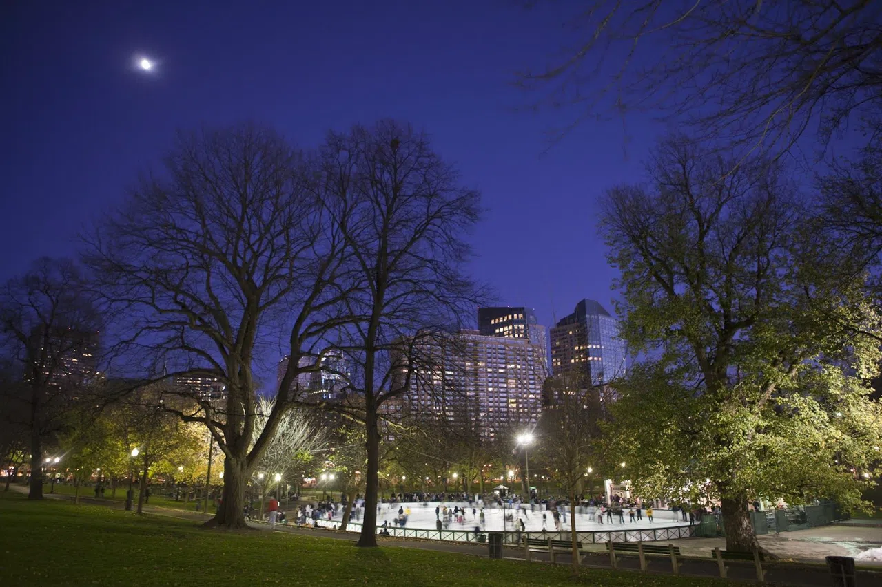 The Emerald Necklace: How Olmsted's Parks Escaped Boston's Grid